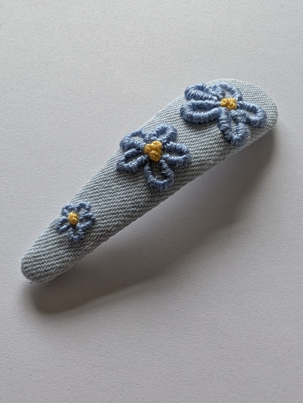 Forget-Me-Nots On Blue Chambray Large Hand Embroidered Handmade Cotton Hair Clip - Picture 3 of 5